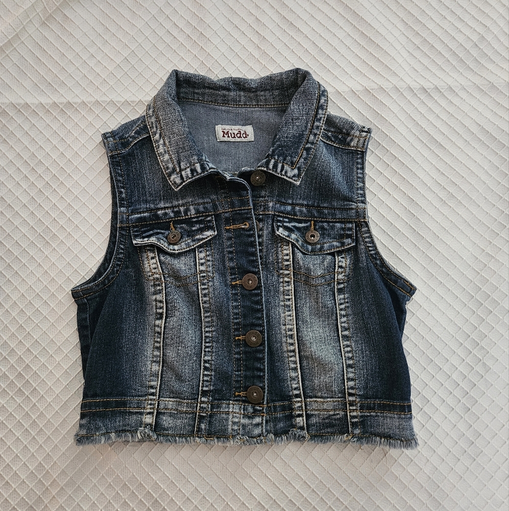 Mudd Denim Ombré Distressed Vest - Picture 1 of 7